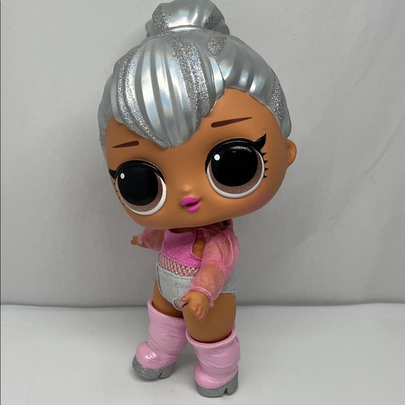 LOl Surprise BB Queen Kitty Fashion Doll - Picture 5 of 9